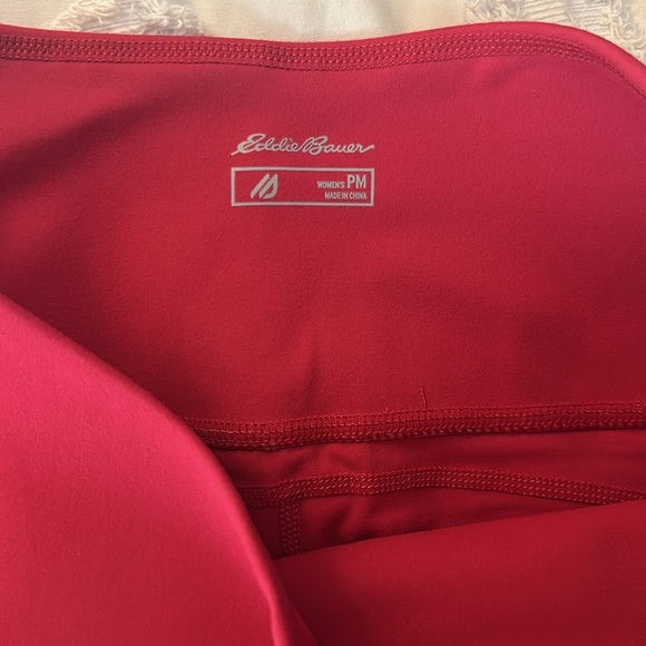 NWT Eddie Bauer movement lux 7/8 high rise leggings magenta medium - Picture 5 of 5